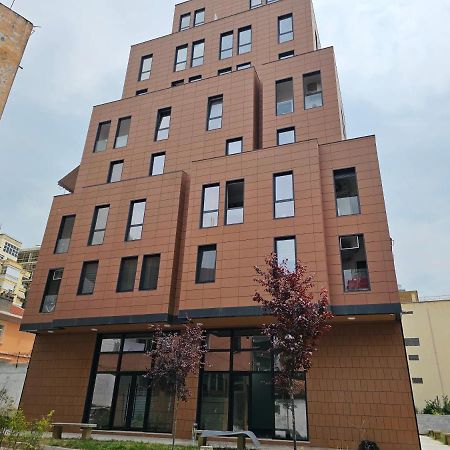 טיראנה Daily Apartment In Center מראה חיצוני תמונה
